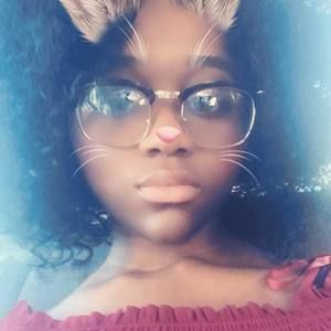 Meet your Posher, Brittny